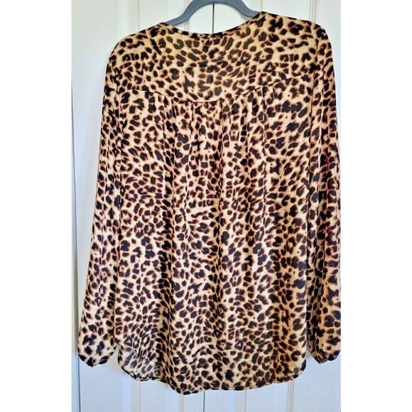 Torrid 0 Leopard Print Blouse‎ Top Elastic Gathered Long Sleeve Keyhole Neckline - Picture 2 of 6